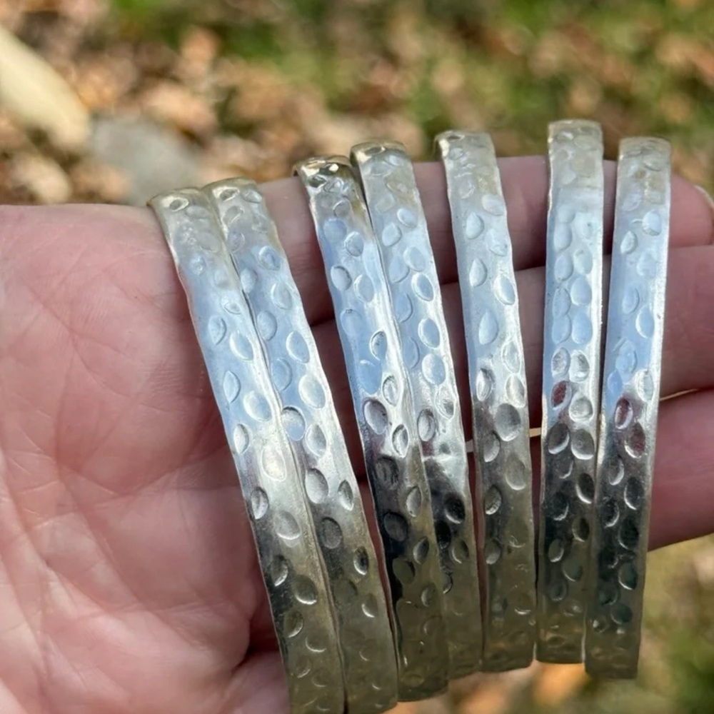 7 STERLING SILVER CHUNKY BANGLES! - Picture 3 of 11